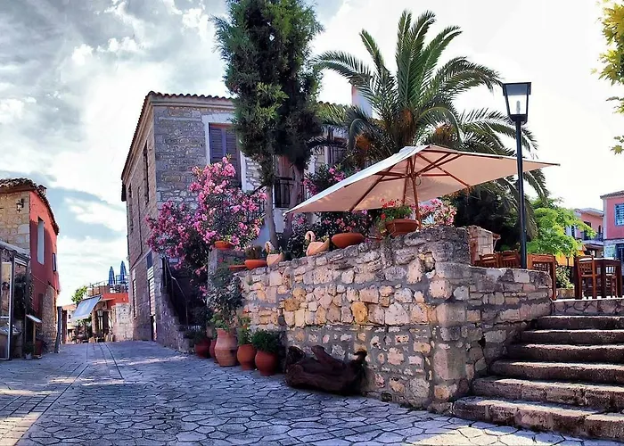 Beautiful In Traditional Halkidiki-uvc Sterilized Apartament Afytos