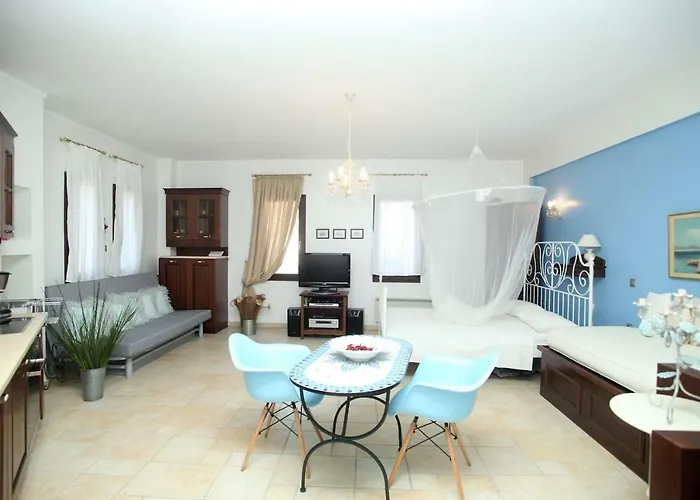 Beautiful In Traditional Halkidiki-uvc Sterilized 아파트